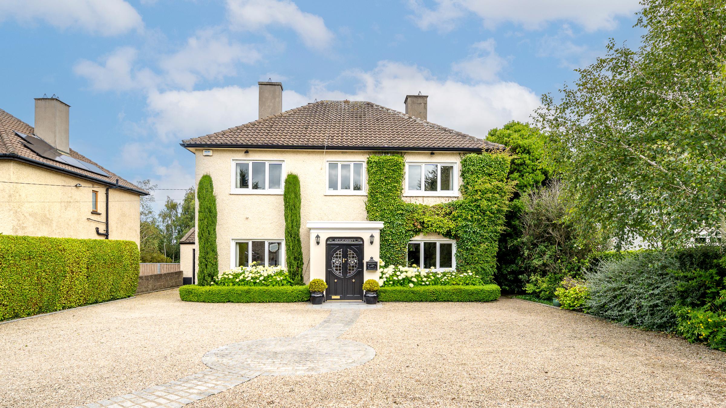 Detached House with Large Driveway Situated in Sandyford Road, Dundrum in Dublin